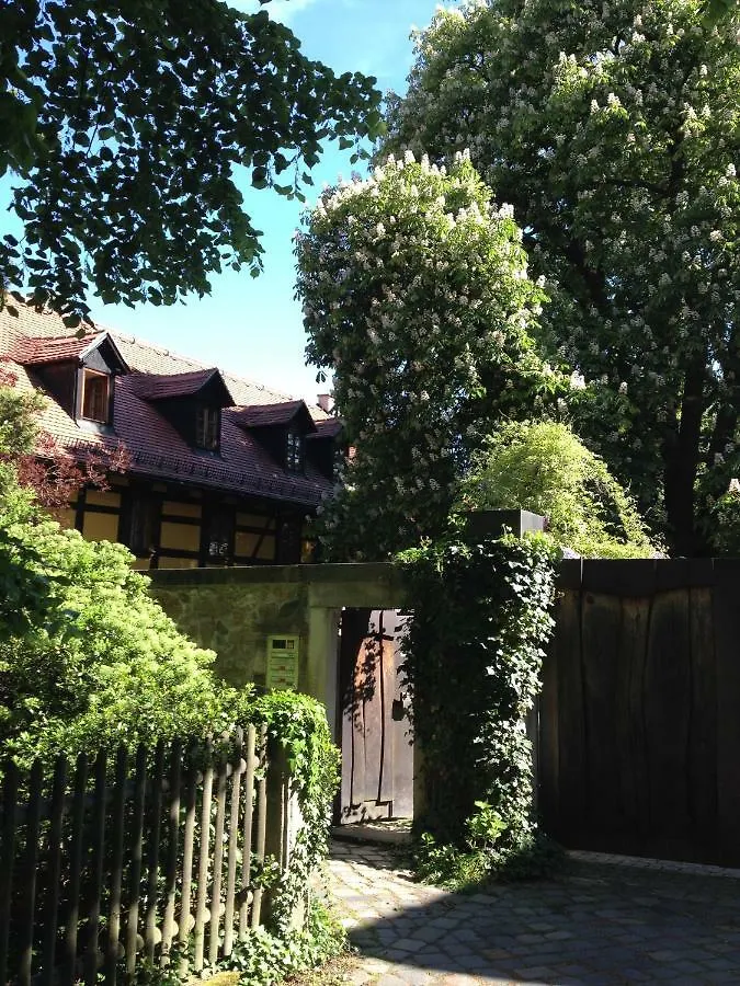 Ferienwohnung Im Kastanienhof Dresden, Buhlau 0*, Drezda Németország